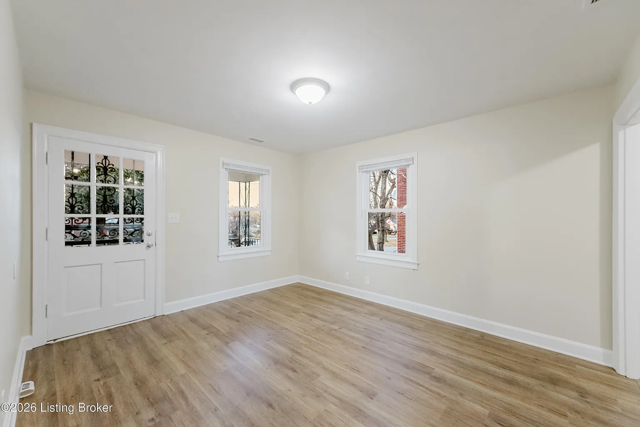 4405 S 2nd St #1 - Photo 4 of 50