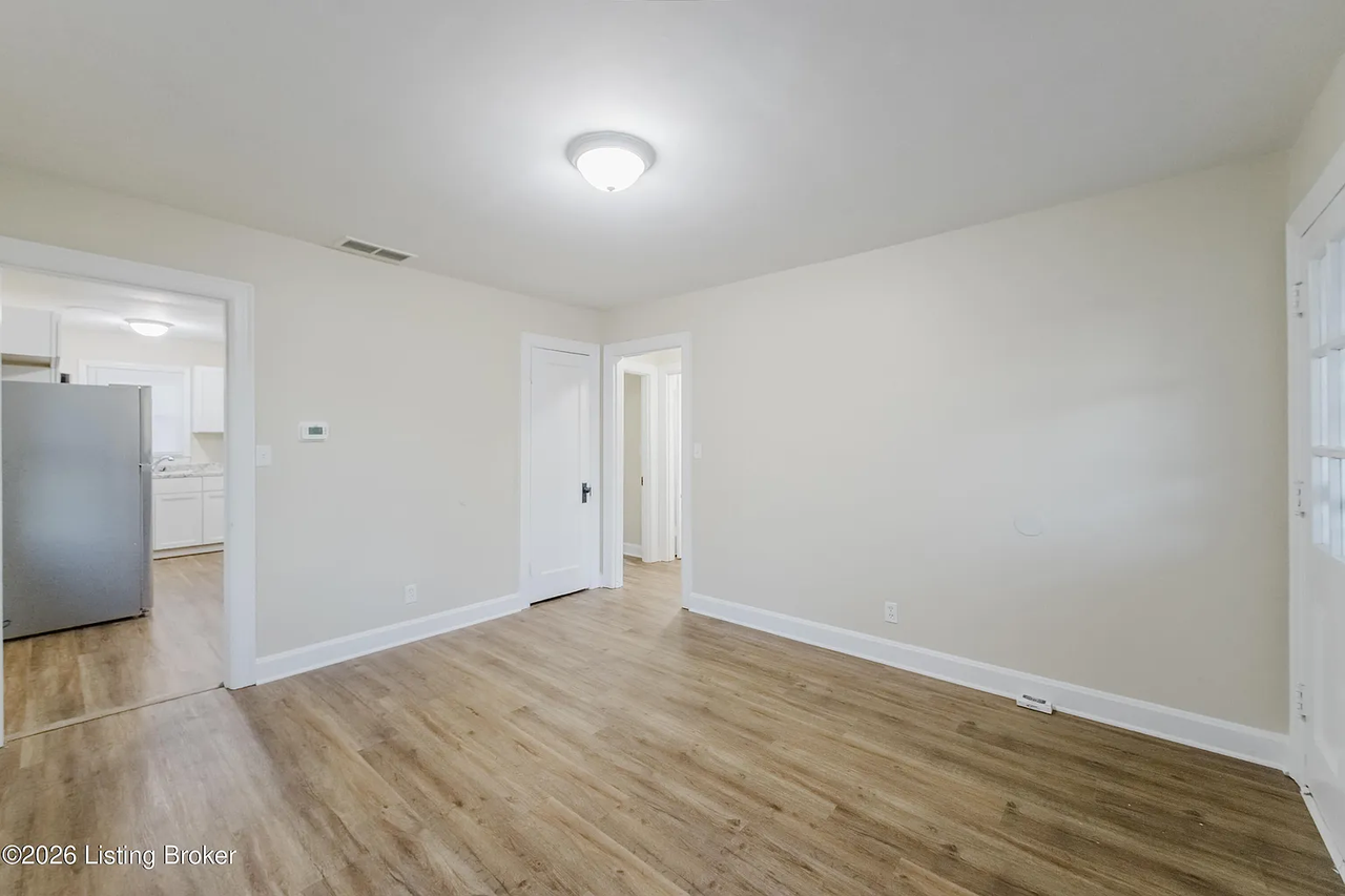 4405 S 2nd St #1 - Photo 5 of 50