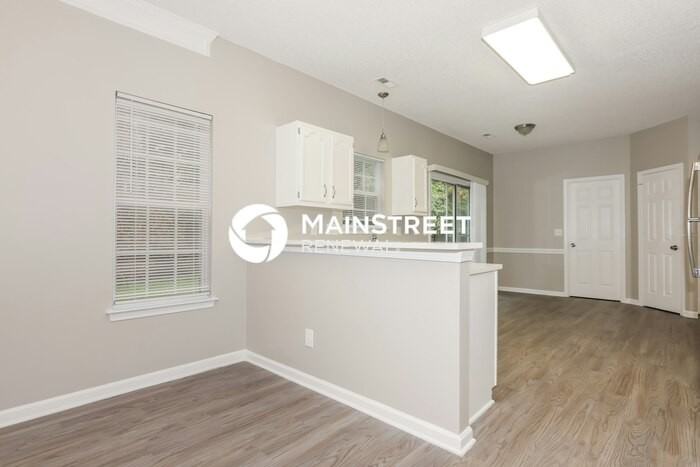 6713 Reedy Creek Rd - Photo 6 of 17