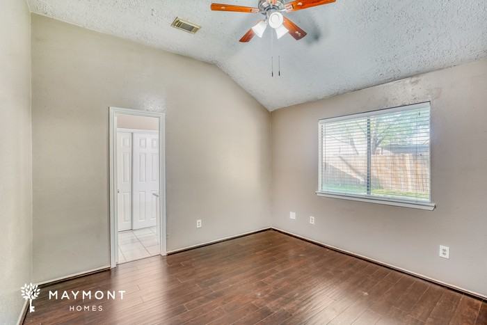 17514 Northfalk Dr - Photo 7 of 14