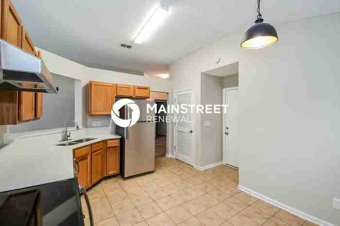1517 Slash Pine Ct - Photo 7 of 16