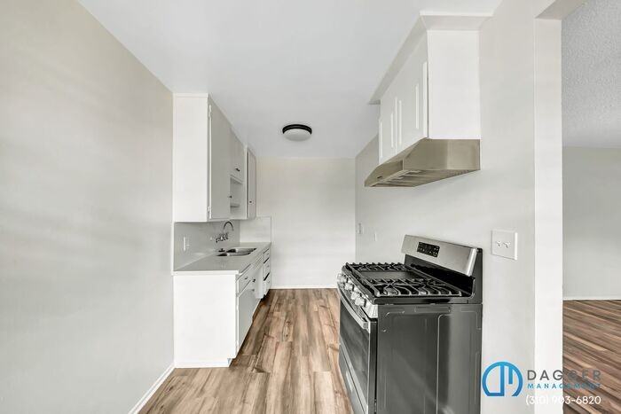 17917 Evelyn Ave #A - Photo 7 of 17