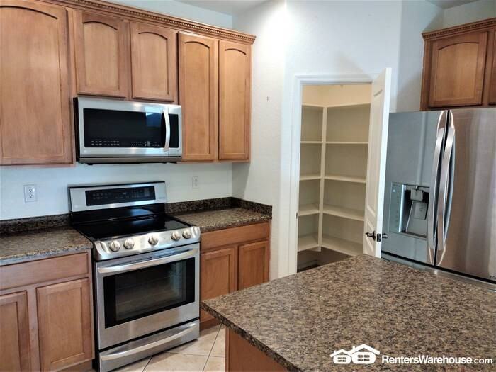 239 S Aaron - Photo 6 of 21