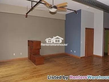 523 Jackson St #201 - Photo 5 of 6