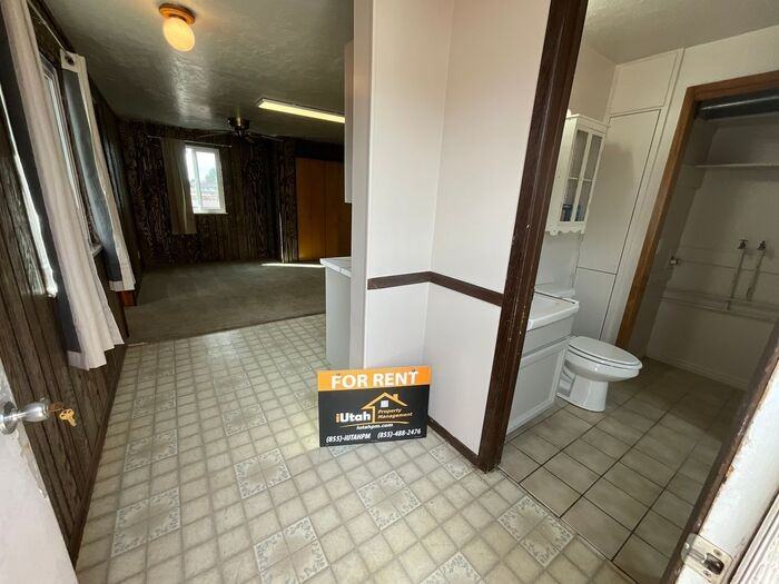 5859 S 3500 W #2REAR - Photo 7 of 12