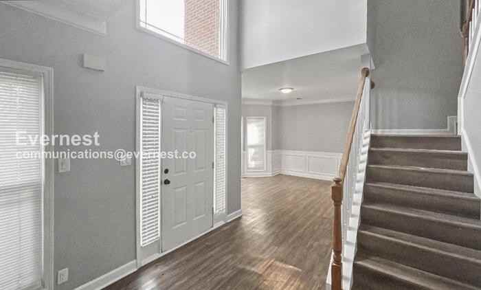 4950 Saddle Bridge Ln - Photo 6 of 39