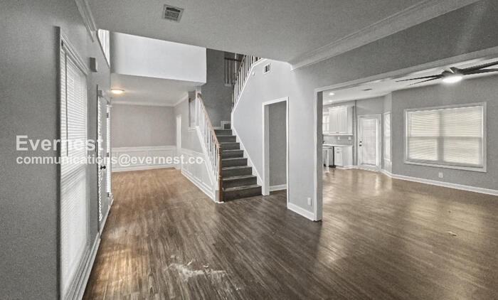 4950 Saddle Bridge Ln - Photo 7 of 39