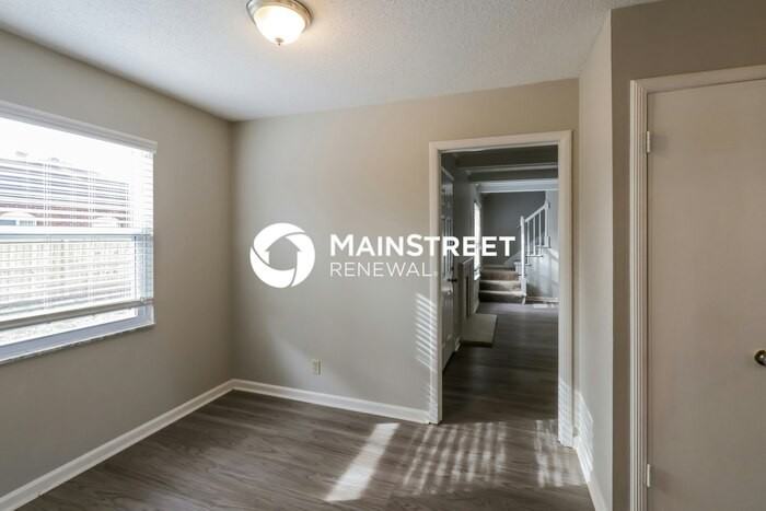 4931 Darlington Dr - Photo 6 of 17