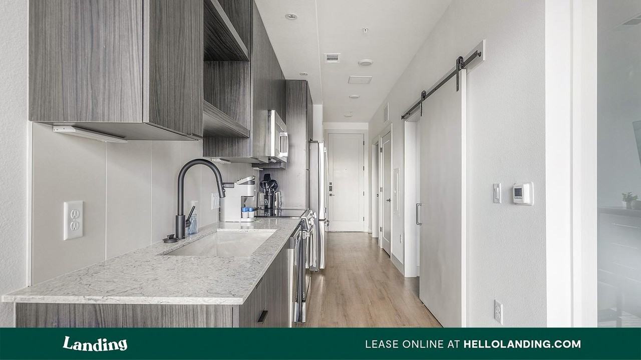 1010 Springdale Rd - Photo 6 of 50