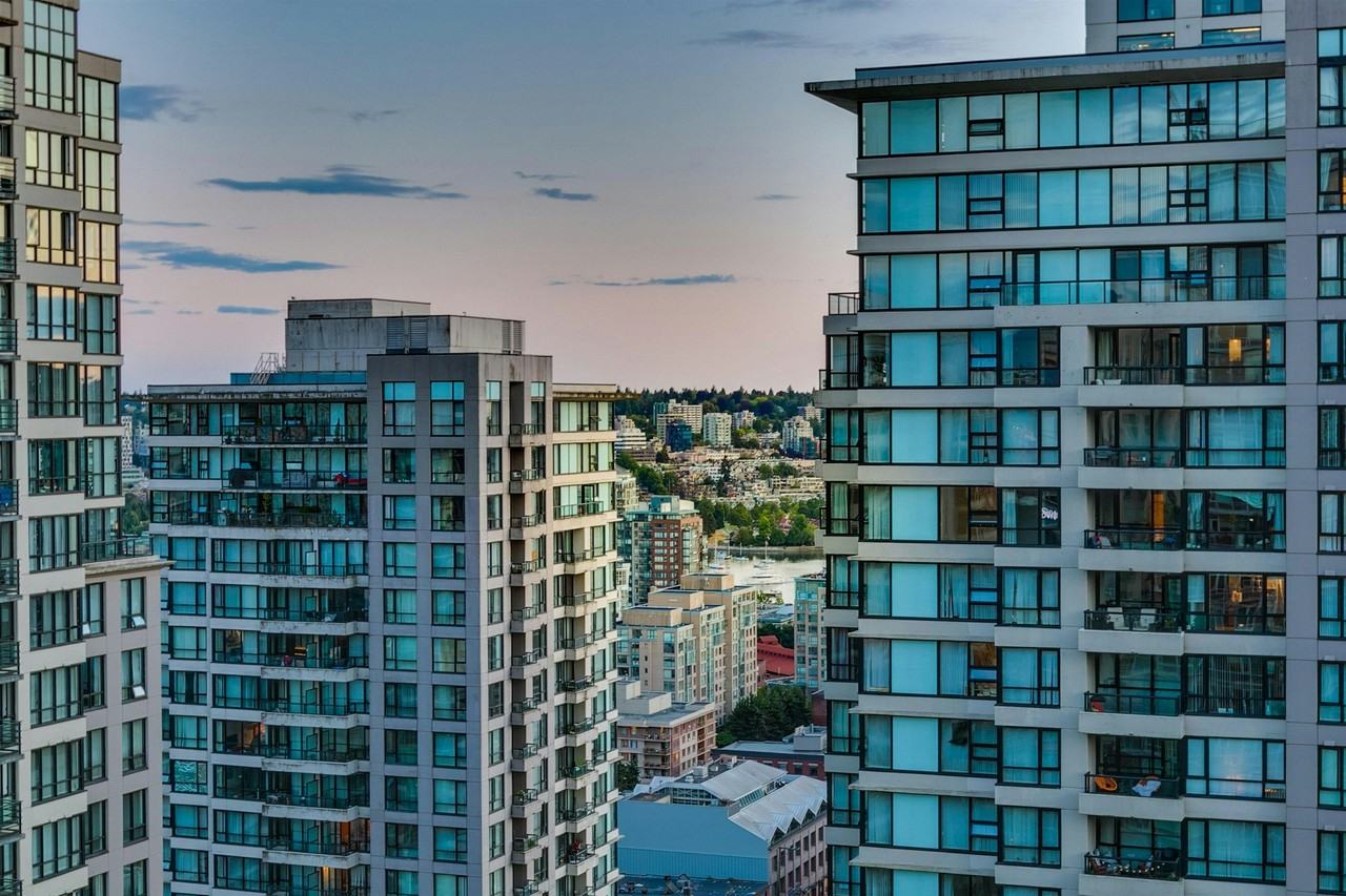 888 Homer Street #2801