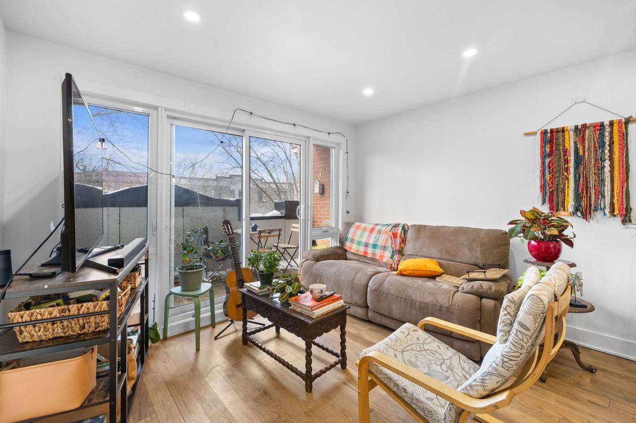 4315A Rue Parthenais - Photo 6 of 11