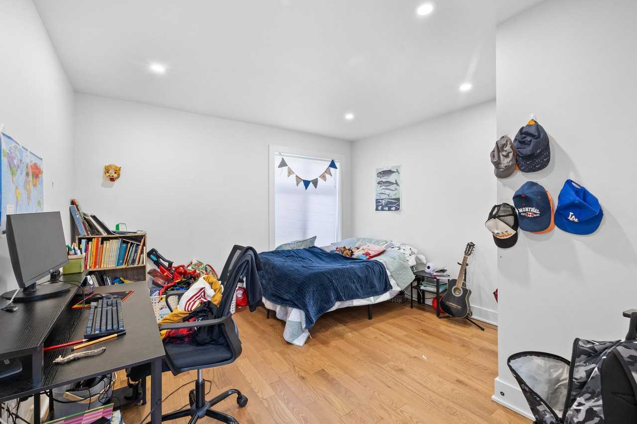 4315A Rue Parthenais - Photo 7 of 11