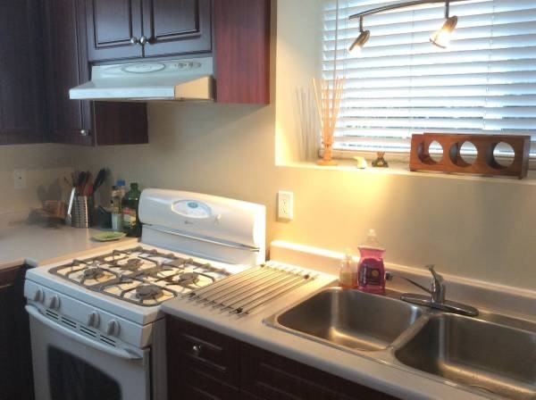 2975 West 14th Avenue #2b - Photo 3 of 18