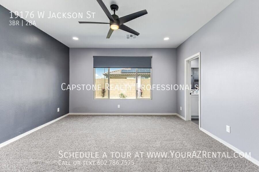 19176 W Jackson St - Photo 7 of 23