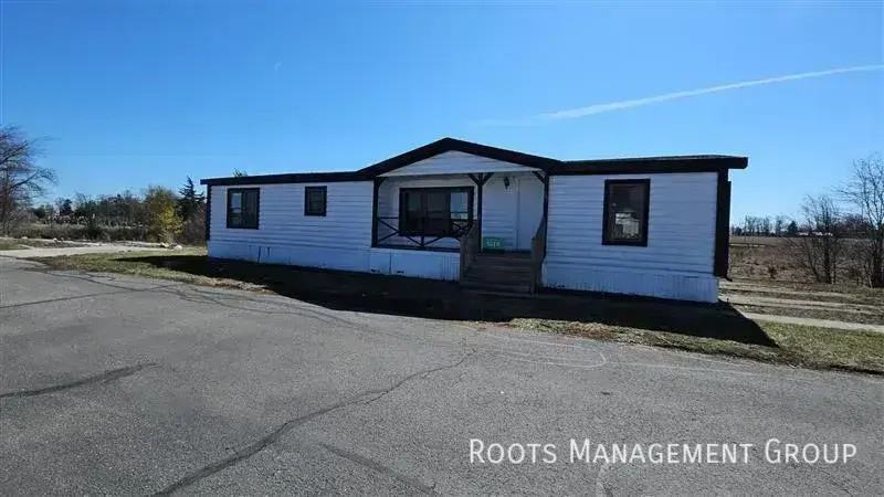 20828 Alliger Rd #80 - Photo 2 of 16