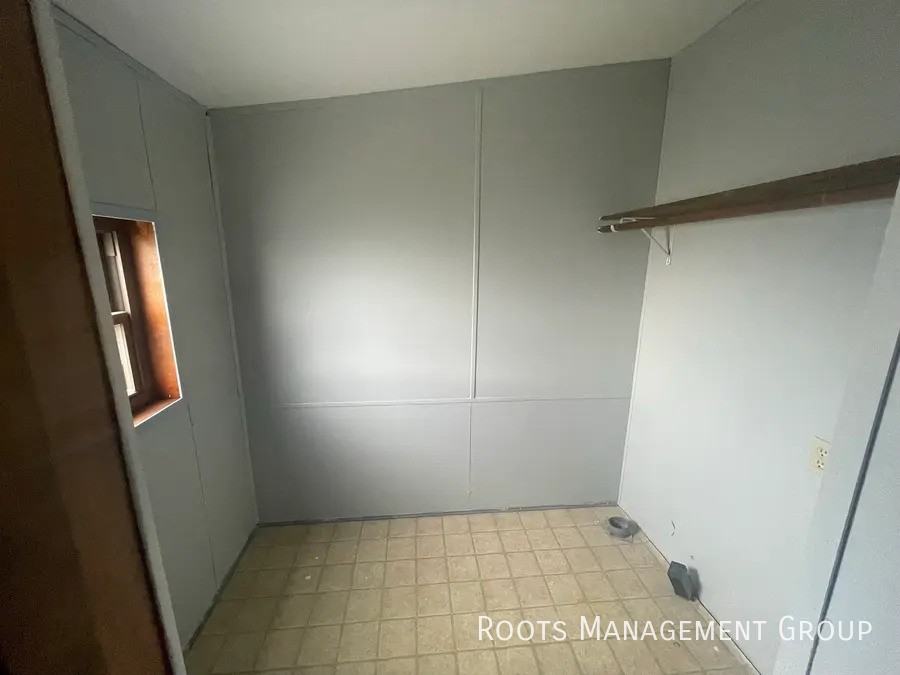 20828 Alliger Rd #80 - Photo 4 of 16