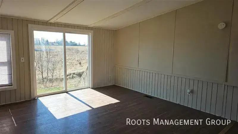 20828 Alliger Rd #80 - Photo 7 of 16