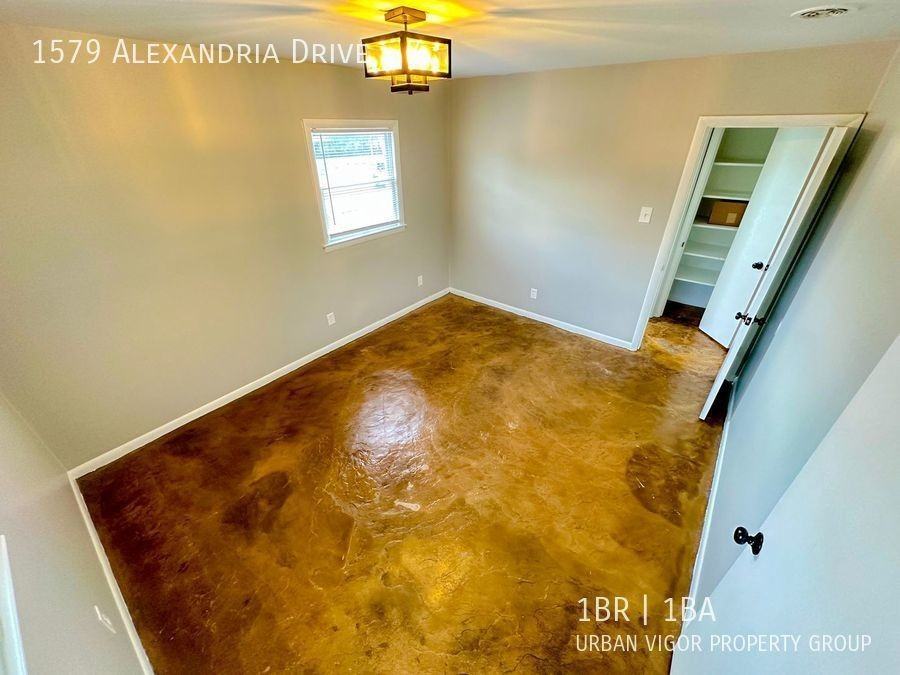 1579 Alexandria Dr #7 - Photo 2 of 33