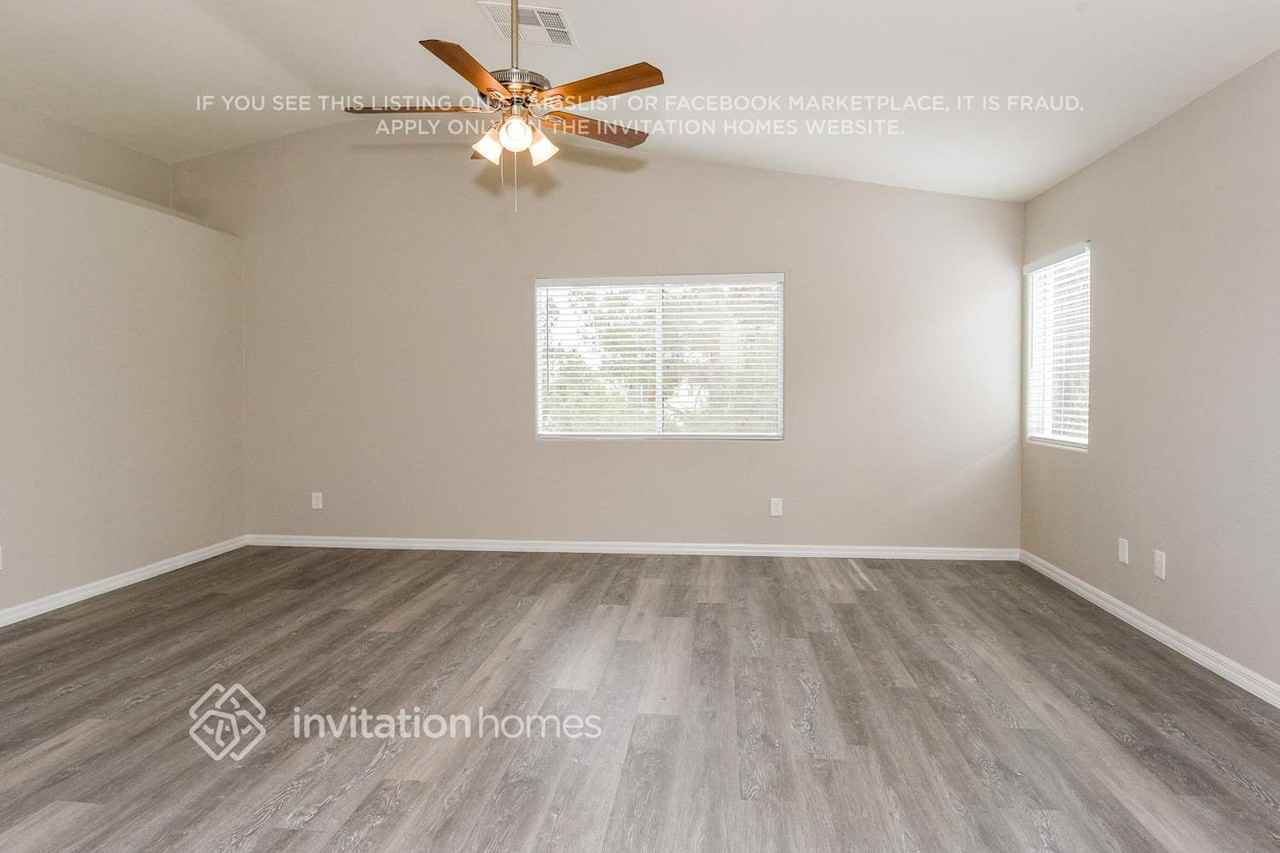 524 Halloran Springs Rd - Photo 5 of 16