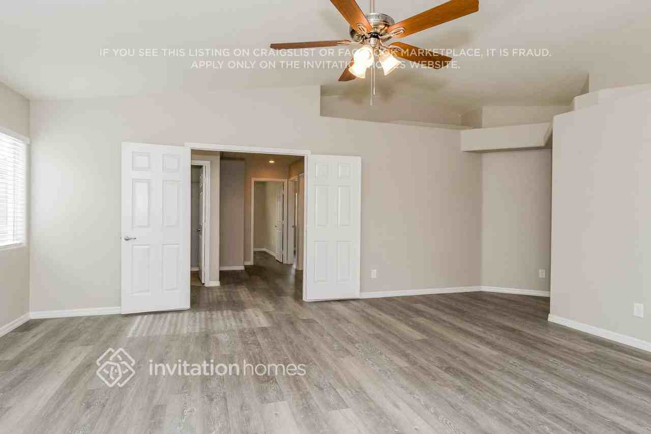 524 Halloran Springs Rd - Photo 6 of 16