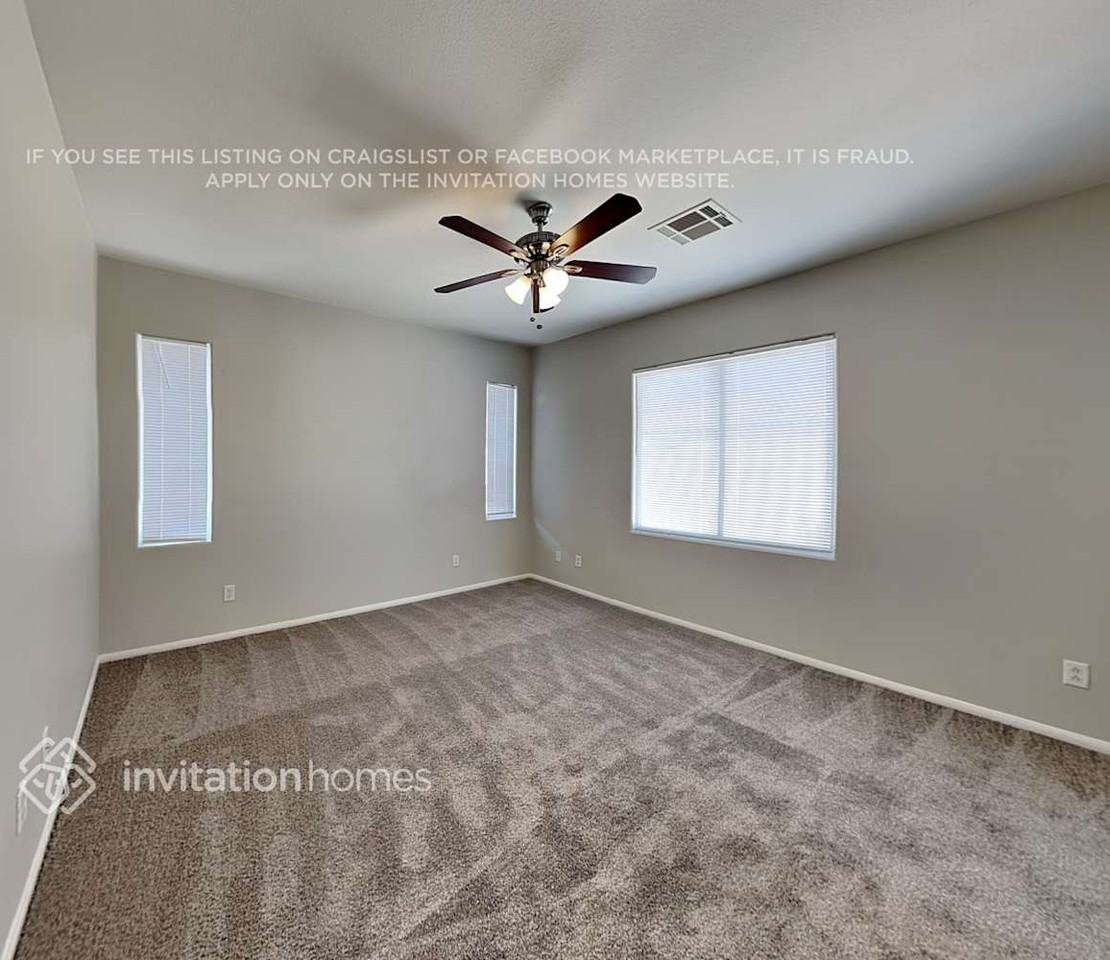 720 Easter Lily Pl - Photo 4 of 10