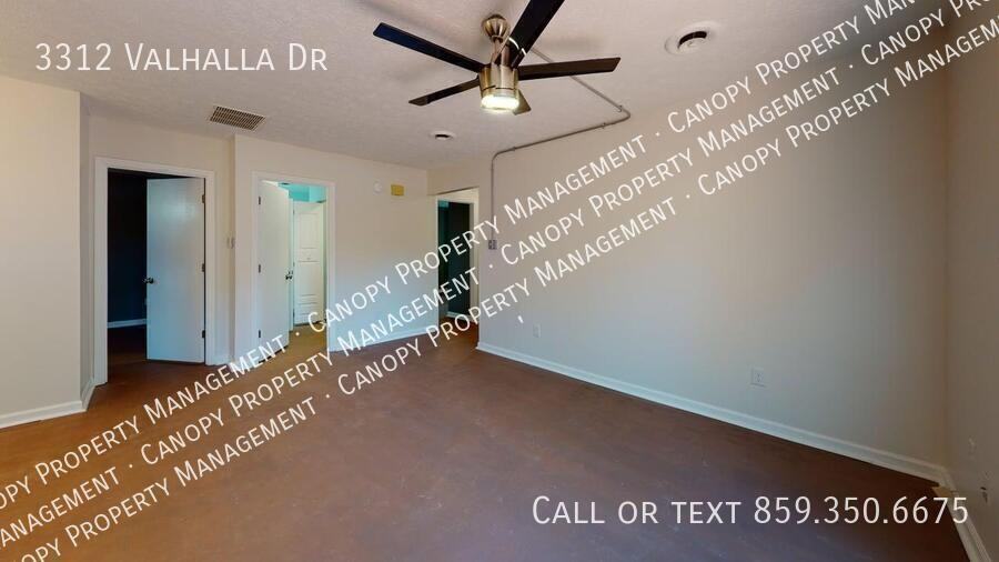 3312 Valhalla Dr - Photo 2 of 8