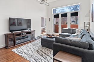 639 E Jefferson St #108 - Photo 1 of 1