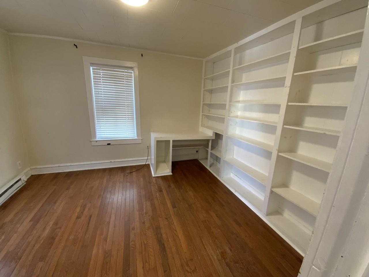 35 37 Hayward St #C - Photo 3 of 3