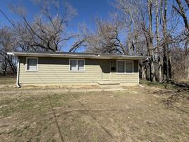 811 E Madison St - Photo 1 of 1