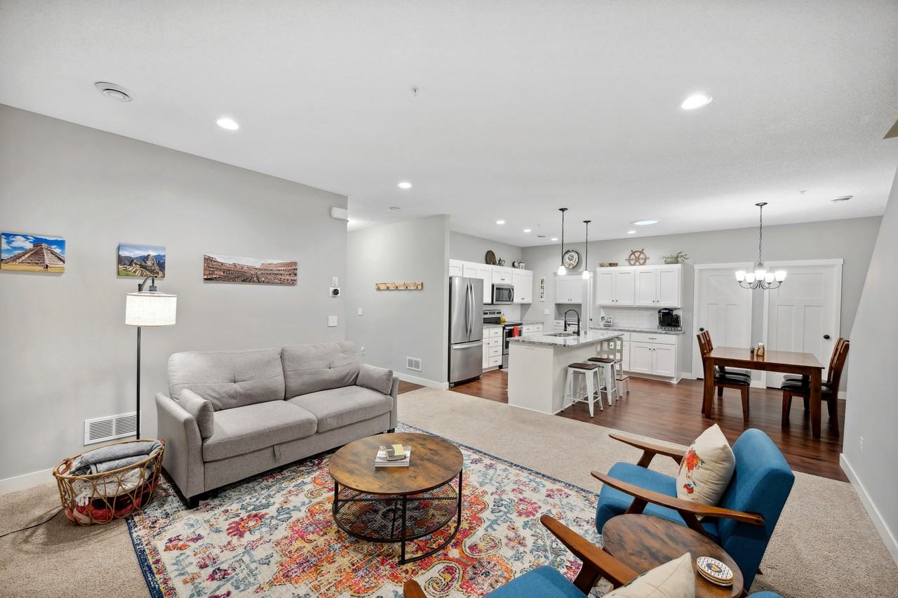 7356 Kalland Cir Ne #NA - Photo 2 of 24