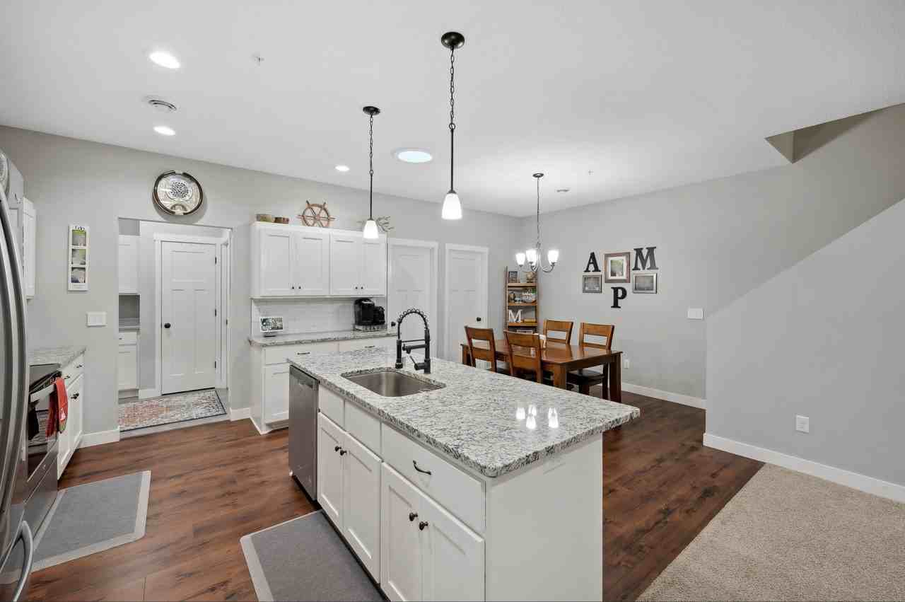 7356 Kalland Cir Ne #NA - Photo 3 of 24