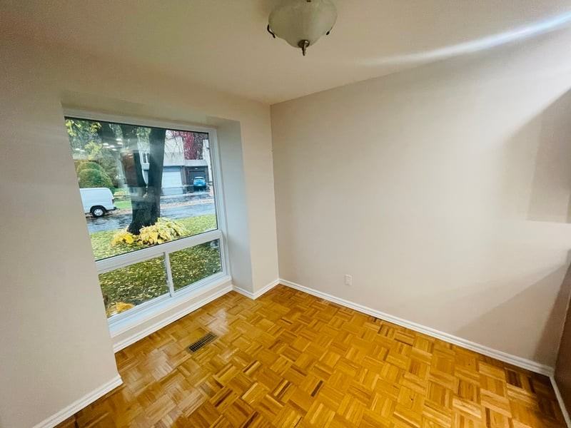 7922 Decarie Drive - Photo 4 of 13