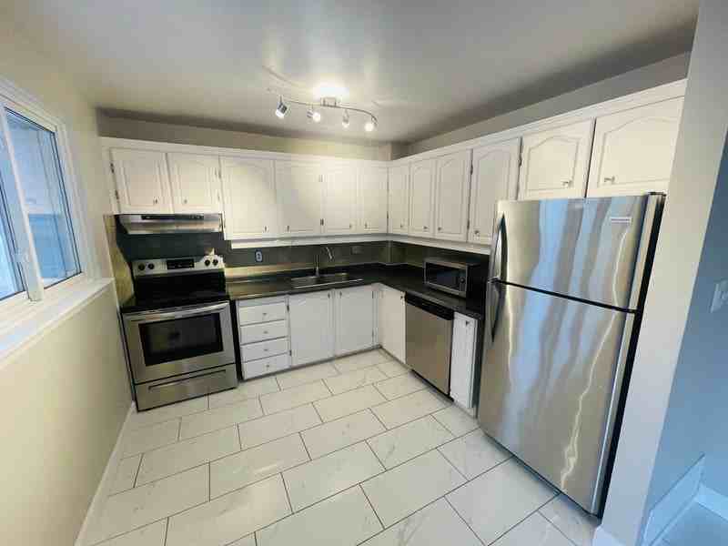 932 Borland Drive - Photo 3 of 12