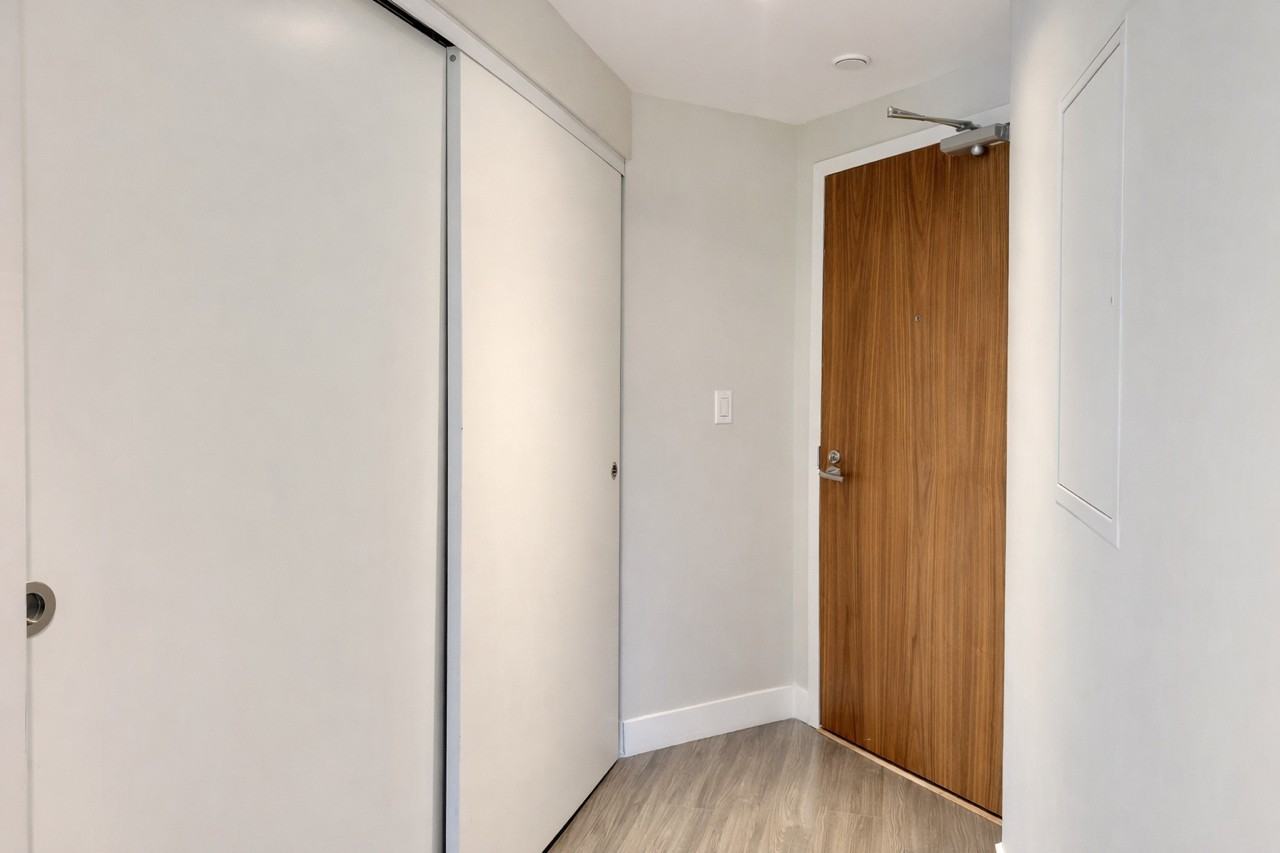 1323 Homer St - Photo 7 of 15