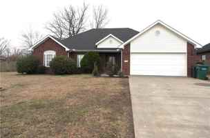 featured image of 2204 W Sunset St