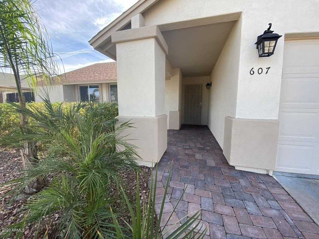 607 W Rosemonte Dr - Photo 2 of 16