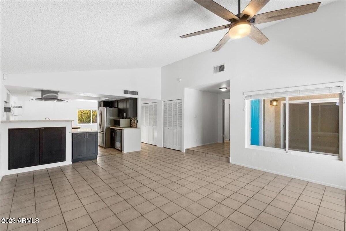 667 W Pecos Ave - Photo 3 of 19