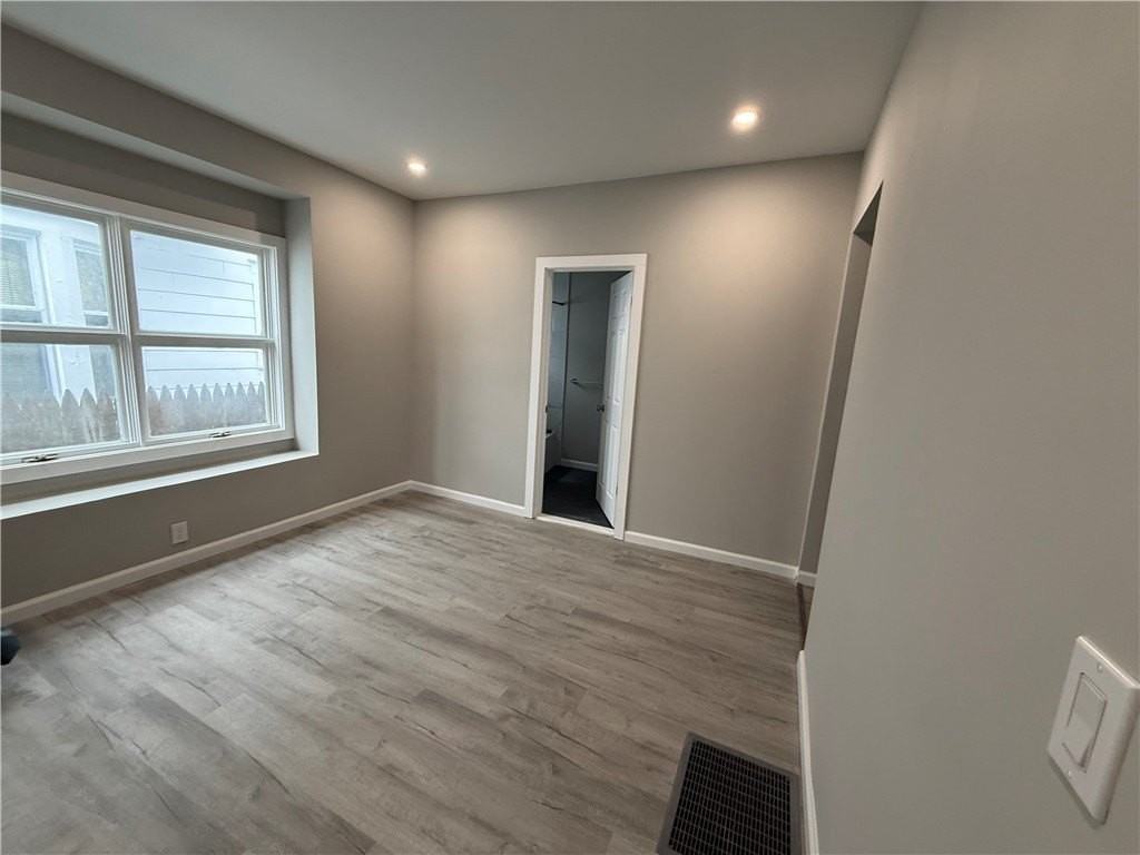 14 Willow Pl - Photo 3 of 11