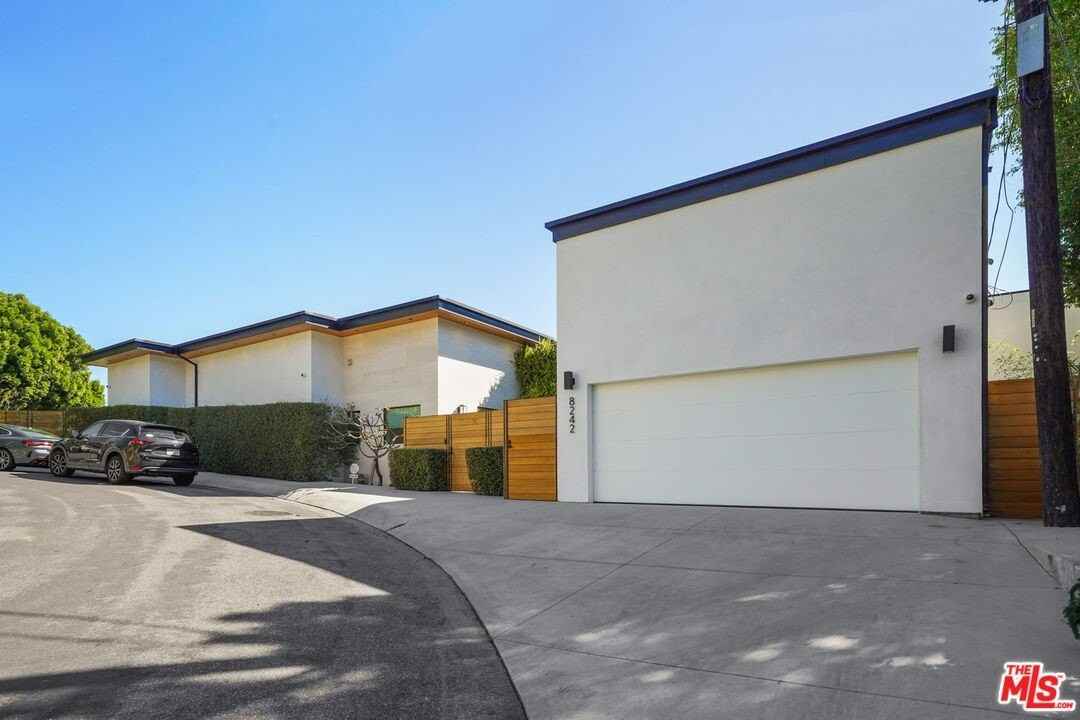 8242 Hillside Ave - Photo 3 of 50