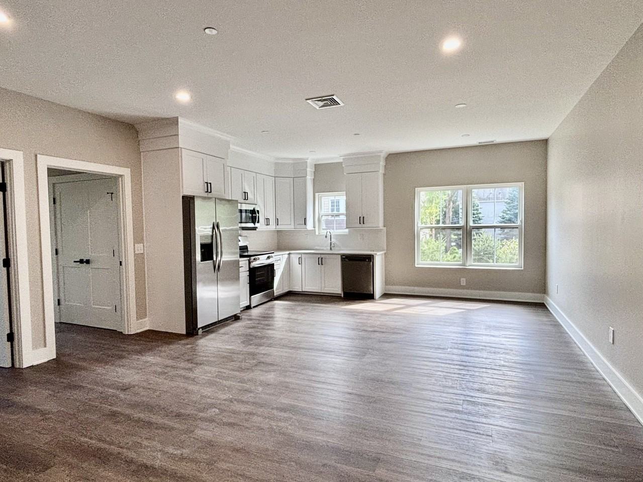 5 N Salem Rd Unit 101 - Photo 3 of 20