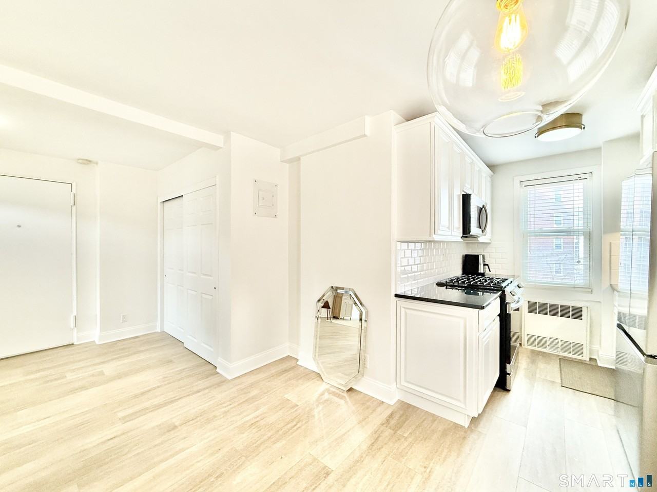 700 Summer St Apt 4a - Photo 7 of 23