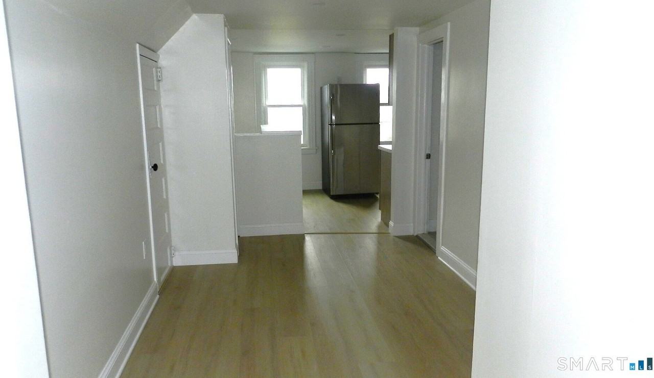 1655 Iranistan Ave - Photo 6 of 10