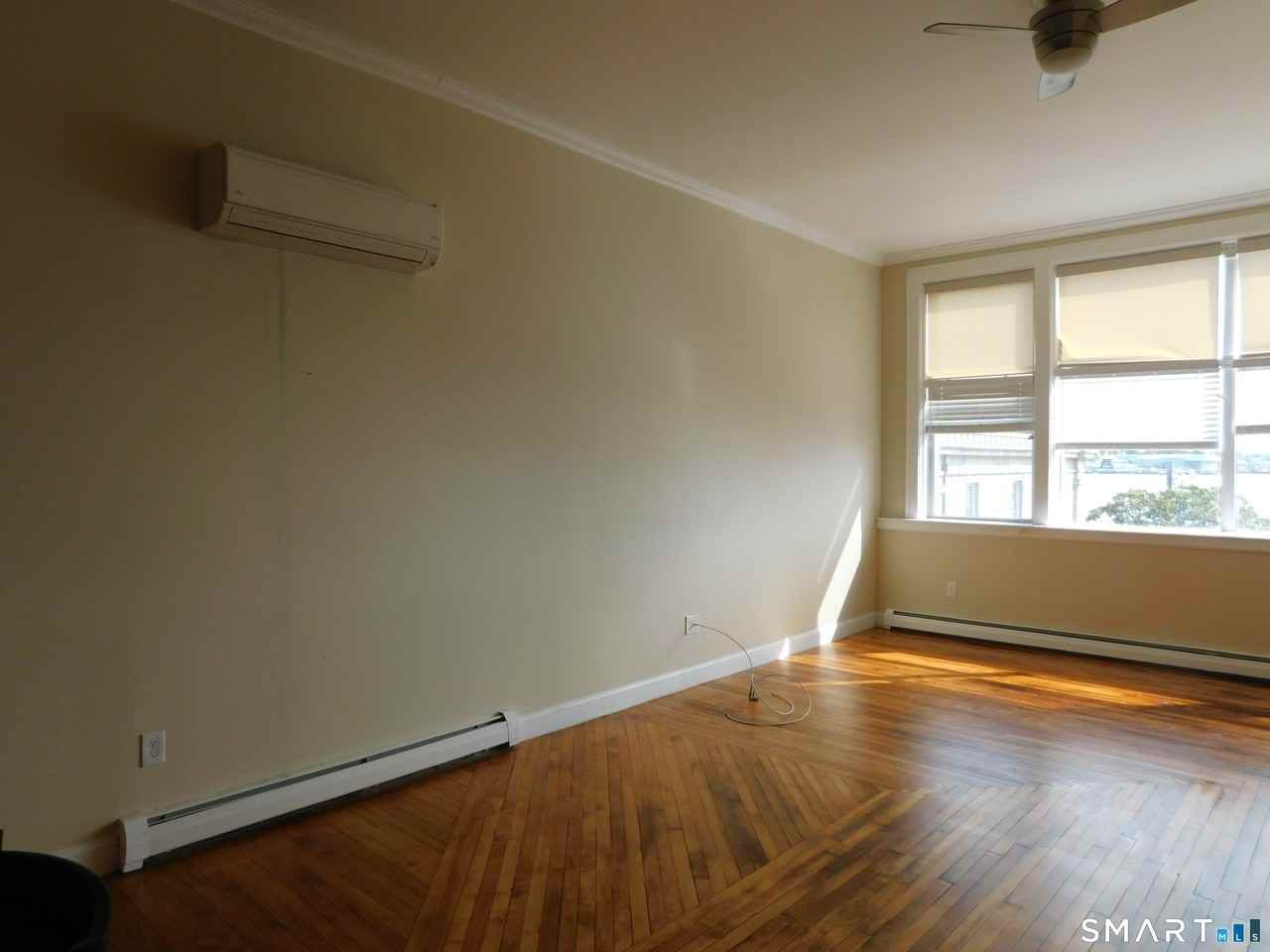 153 Bank St Apt 203 - Photo 5 of 10