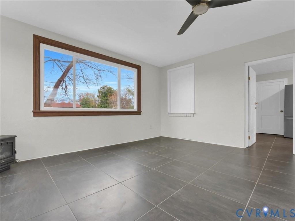 16703 Mountain Rd - Photo 2 of 23