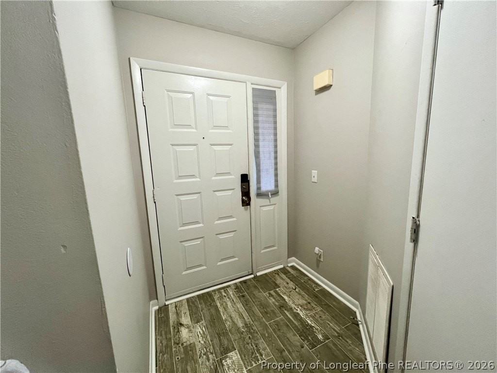 6792 Willowbrook Dr Apt 11 - Photo 3 of 21