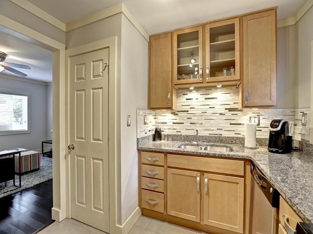 69 Norwood Ave Ne Unit A - Photo 6 of 15