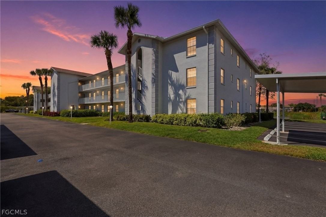 9580 Victoria Ln Unit A102