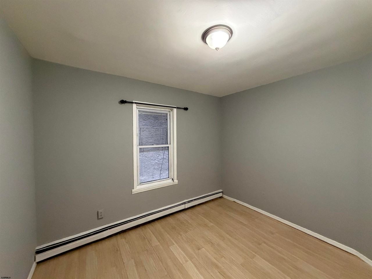 2510 Arctic Ave Ave #1 - Photo 4 of 9