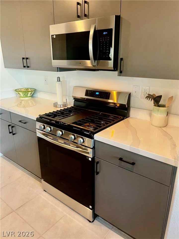 134 Barringswell Ave - Photo 4 of 17