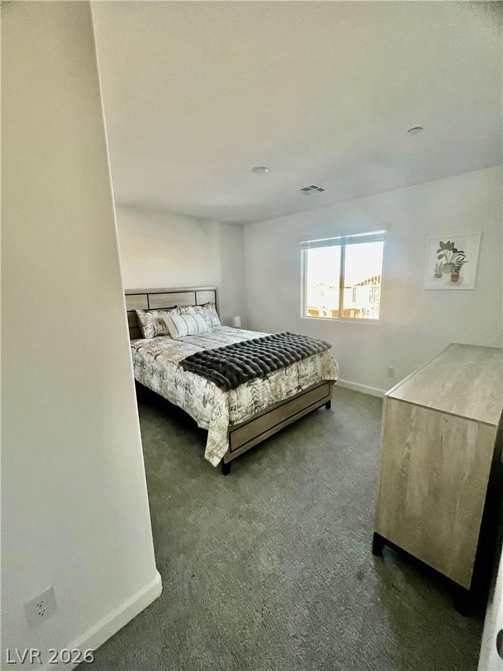 134 Barringswell Ave - Photo 7 of 17